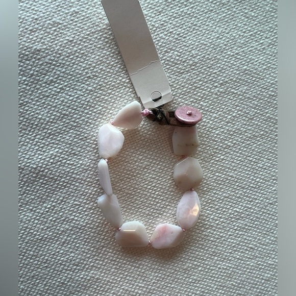 NWT Peyote Bird Free Spirit Rose Quartz Bracelet Button Loop Closure Leather - Picture 3 of 15